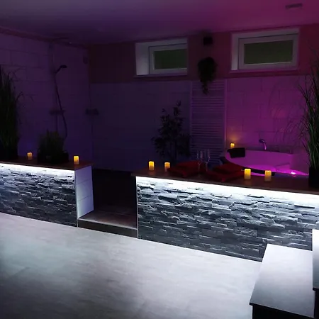Апартаменты Wellness Pustik Se Soukromou Virivkou A Saunou *